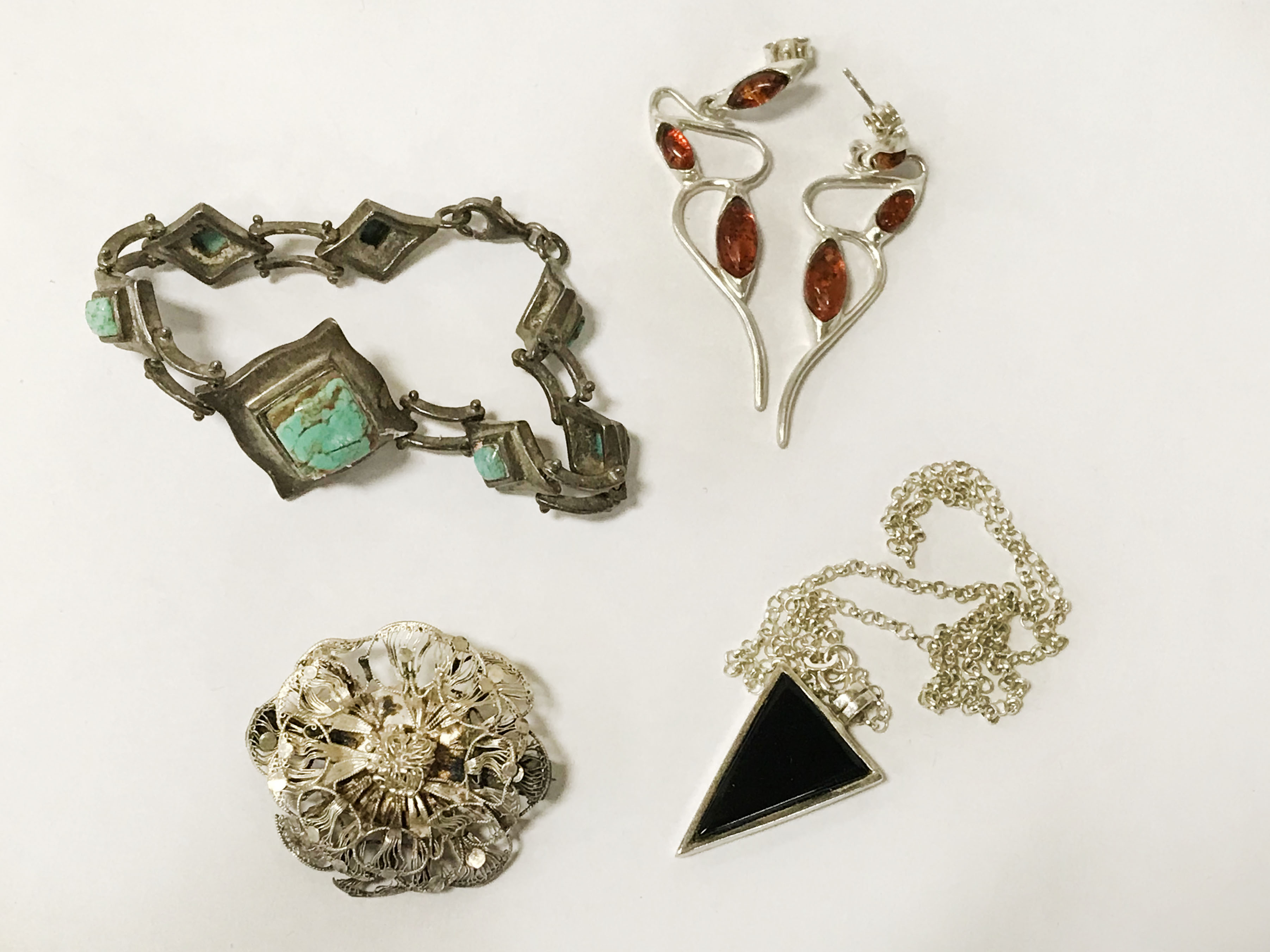 SILVER NATIVE AMERICAN STYLE NECKLACE, SILVER CONCORDER PENDANT & SILVER & NICE JEWELLERY - Image 7 of 8