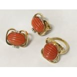 CORAL & DIAMOND EARRINGS & 18CT GOLD RING - SIZE K/L