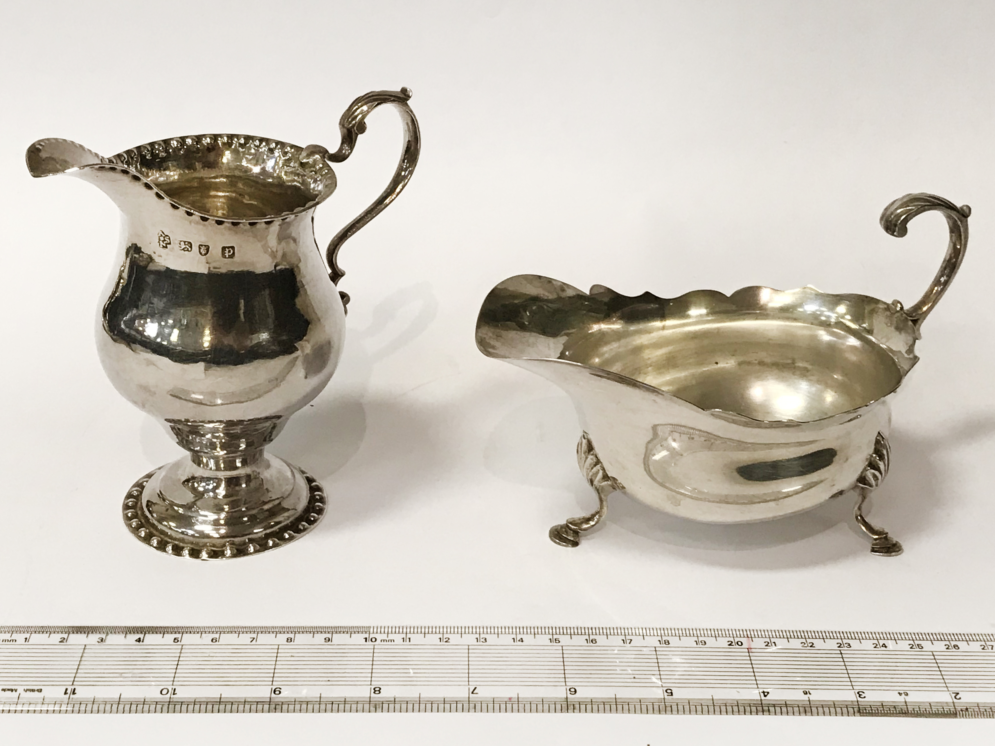 STERLING SILVER CREAM JUG & HM SILVER SAUCER BOAT