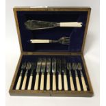 BOXED FISH SERVER SET WITH HM SILVER COLLARS & KEY