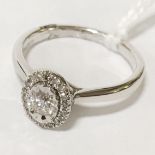 9CT WHITE GOLD DIAMOND RING - CENTRAL STONE APPROX 0.35 CTS - SIZE K
