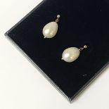 9CT GOLD LARGE SOUTH SEA PEARL STUDS