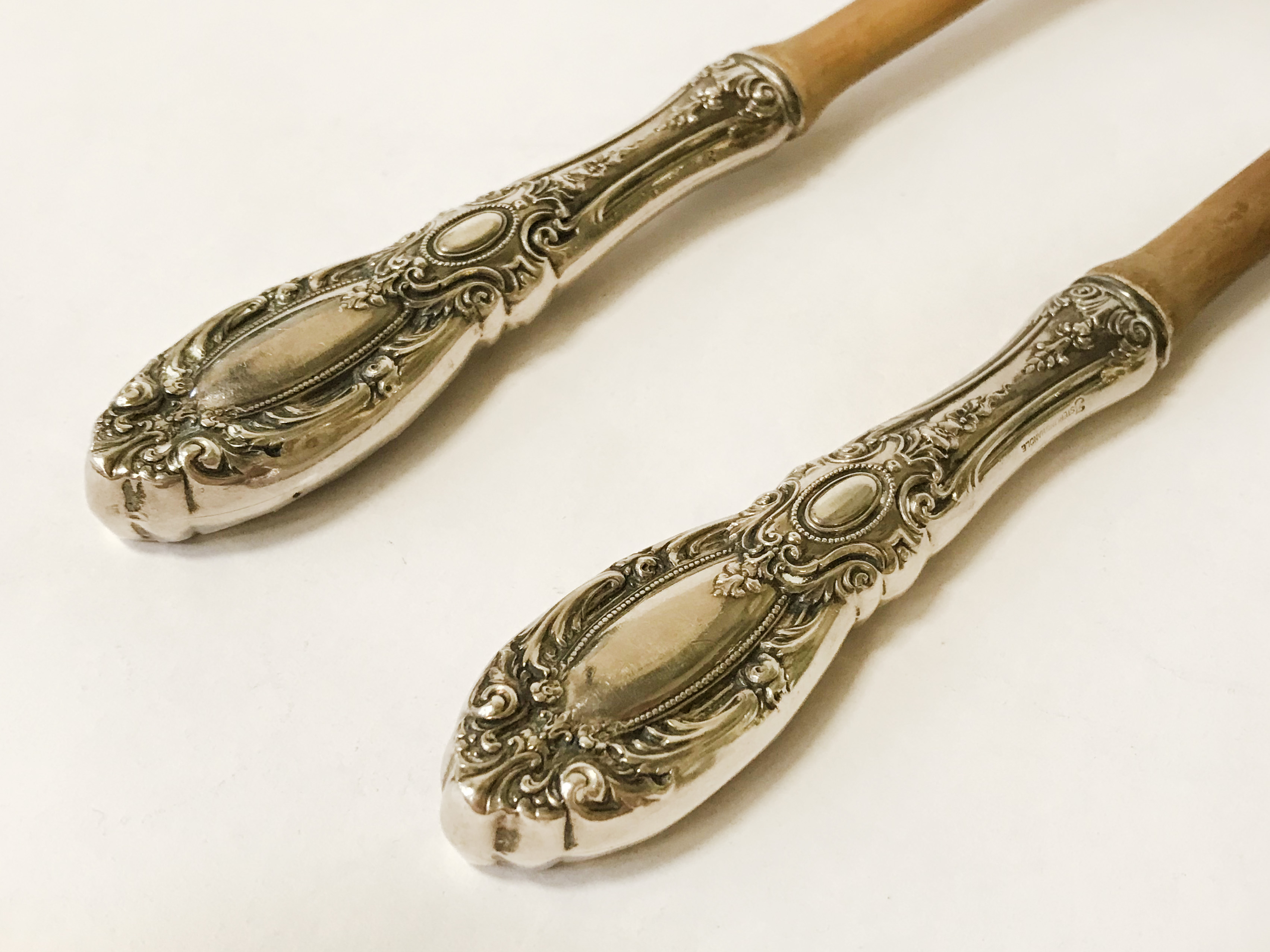 SILVER HANDLED & WOOD SALAD SERVERS - Image 2 of 2