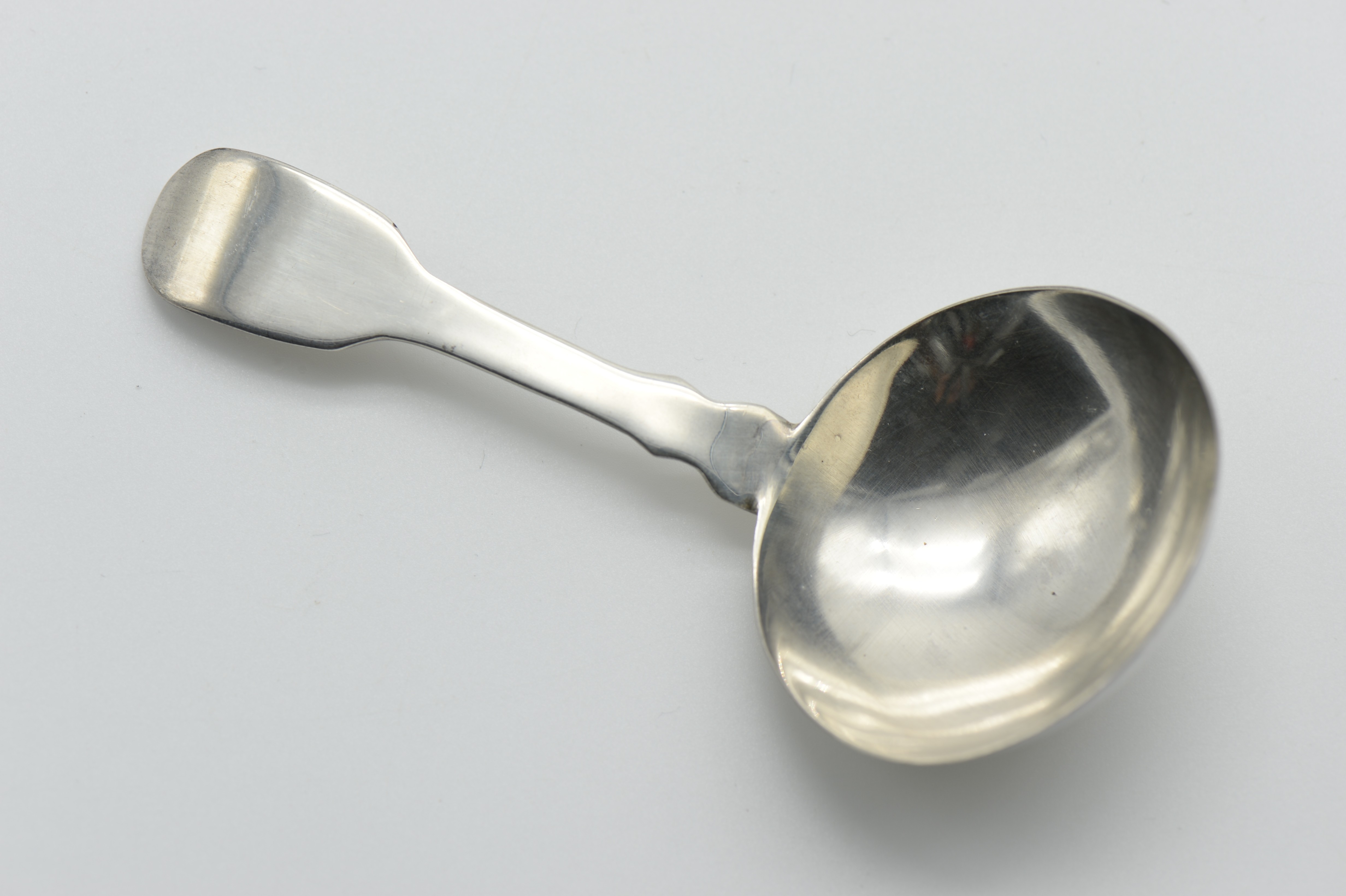 HALLMARKED SILVER TEA CADDY SPOON IMPORTED FOREIGN SILVER - Image 2 of 4