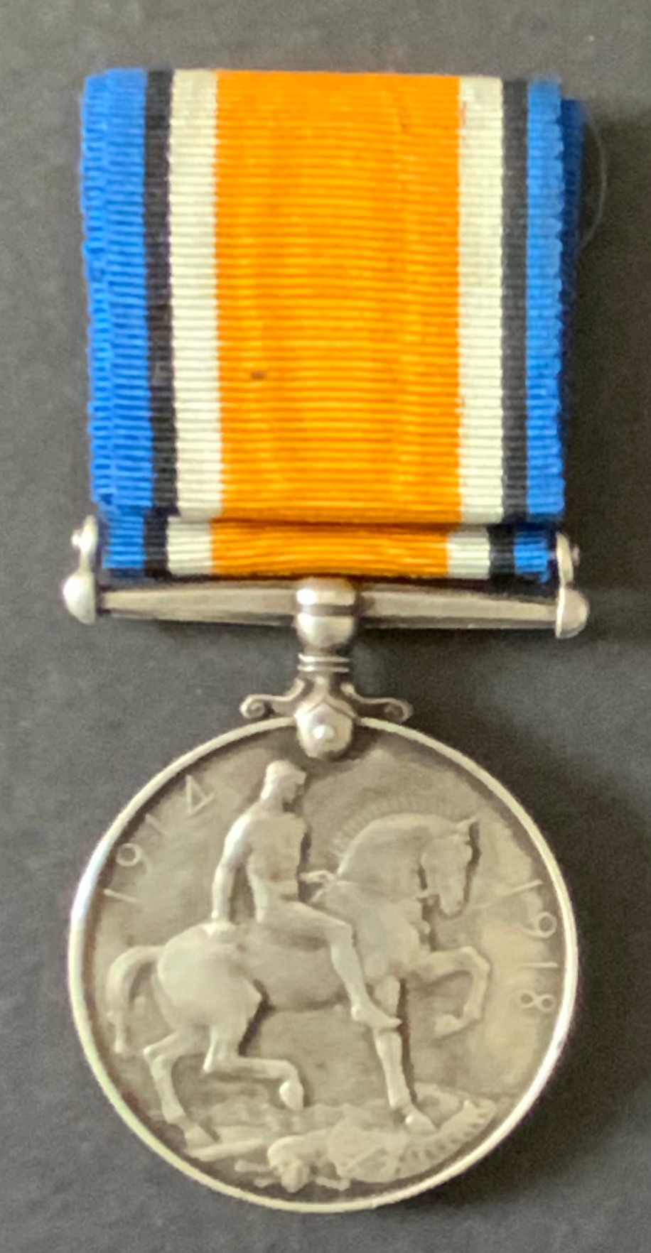 WW1 BRITISH WAR MEDAL 8468 GNR E. DAVENPORT R.A. - Image 2 of 2