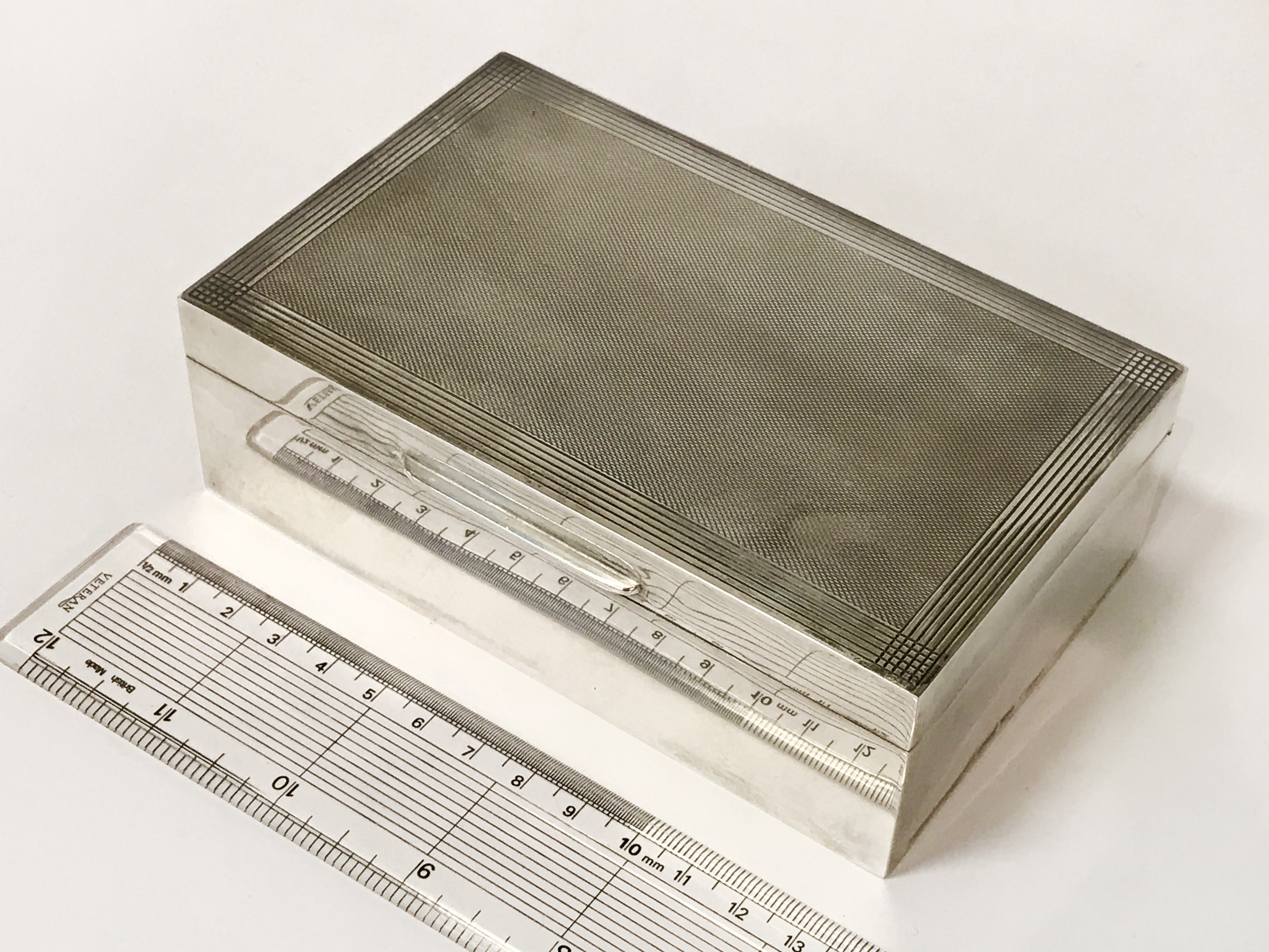 HM SILVER CIGARETTE BOX - 14CM X 18.5CM