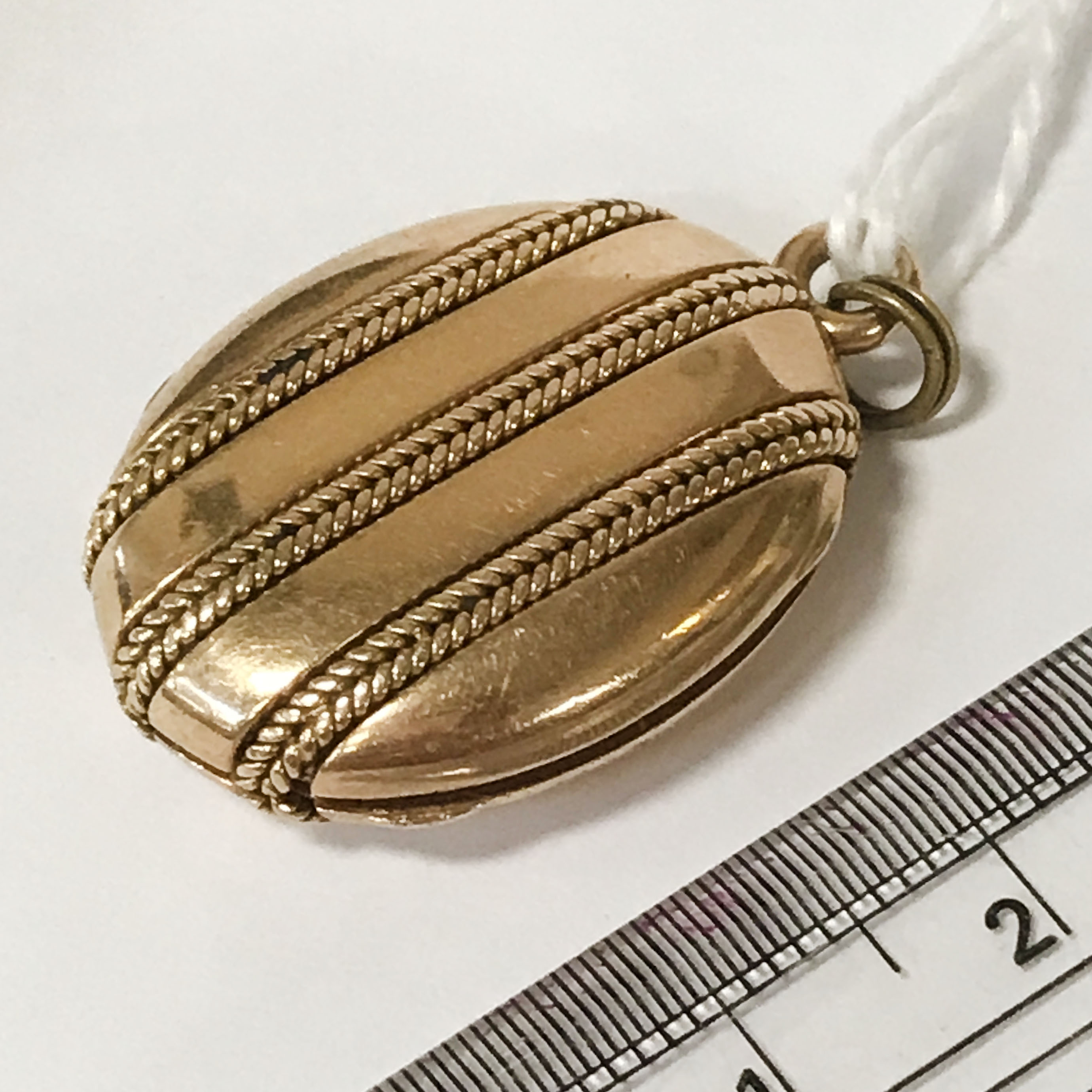 HIGH CARAT GOLD LOCKET - POSSIBLY 18CT - 10.5 grams