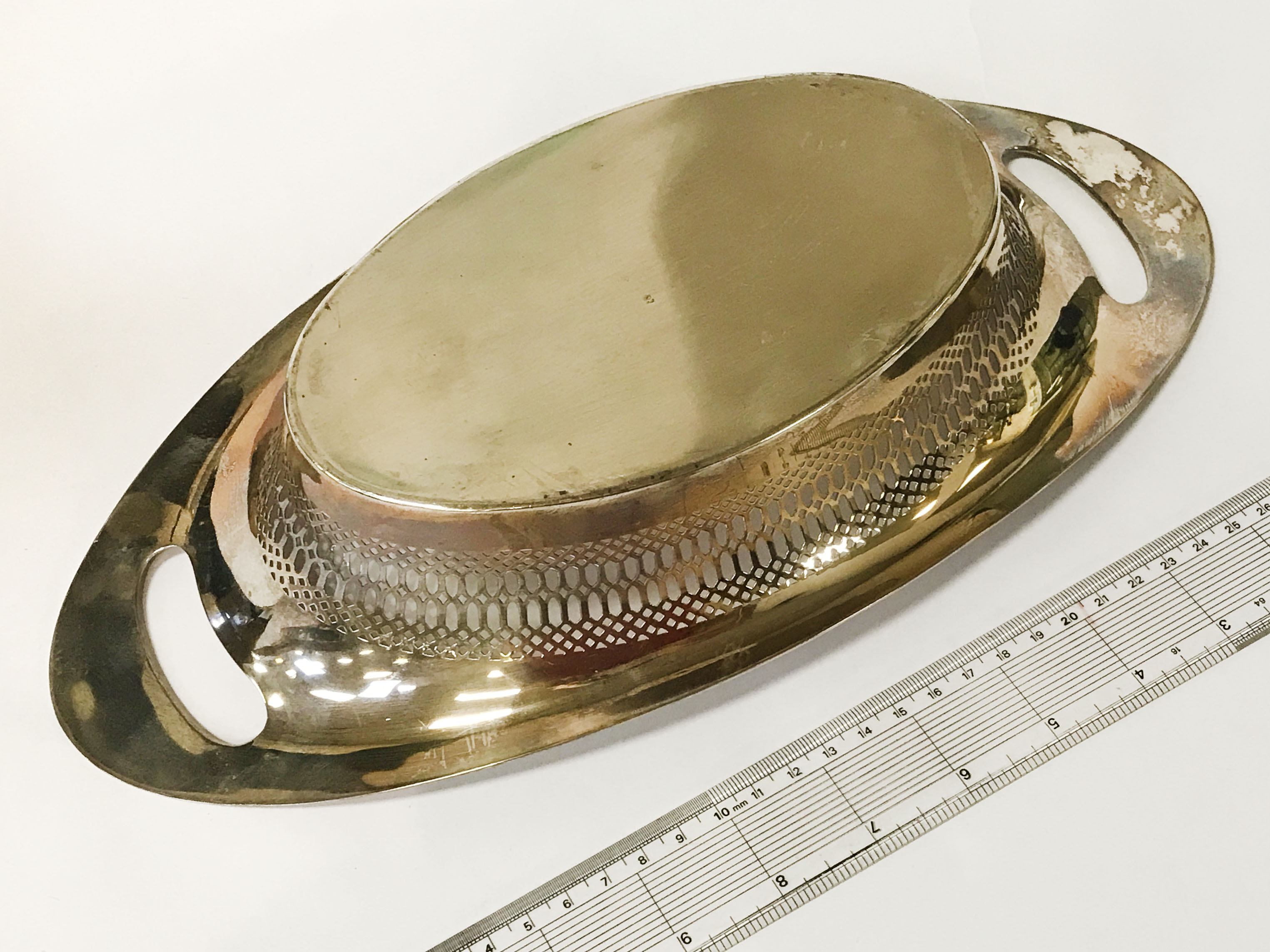 CHESTER H/M SILVER FRUIT DISH OVAL SHAPE - 33cms - Image 3 of 3