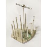 SILVER PLATED DRESSER STYLE TOAST RACK