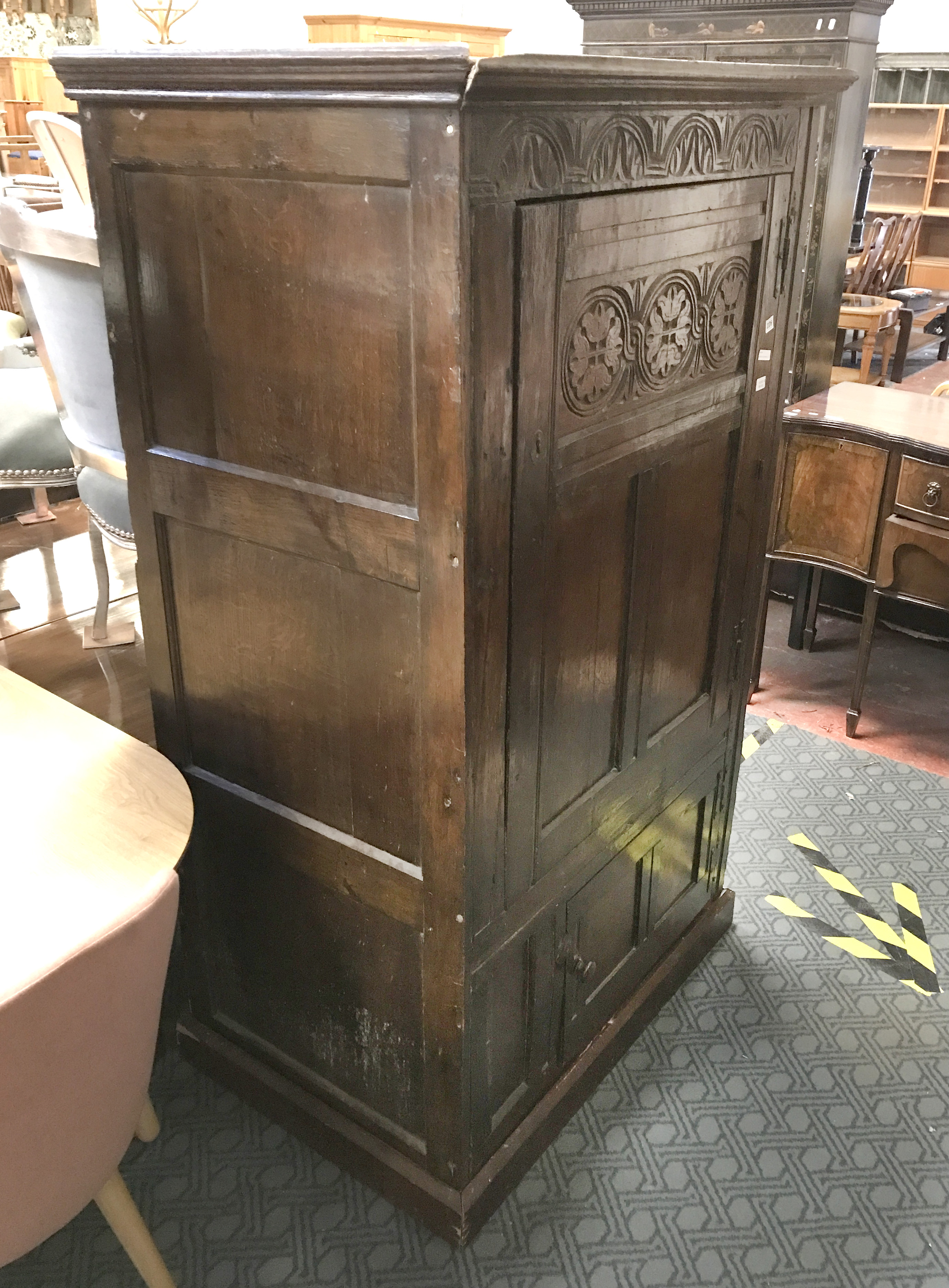 ANTIQUE OAK CUPBOARD - A/F