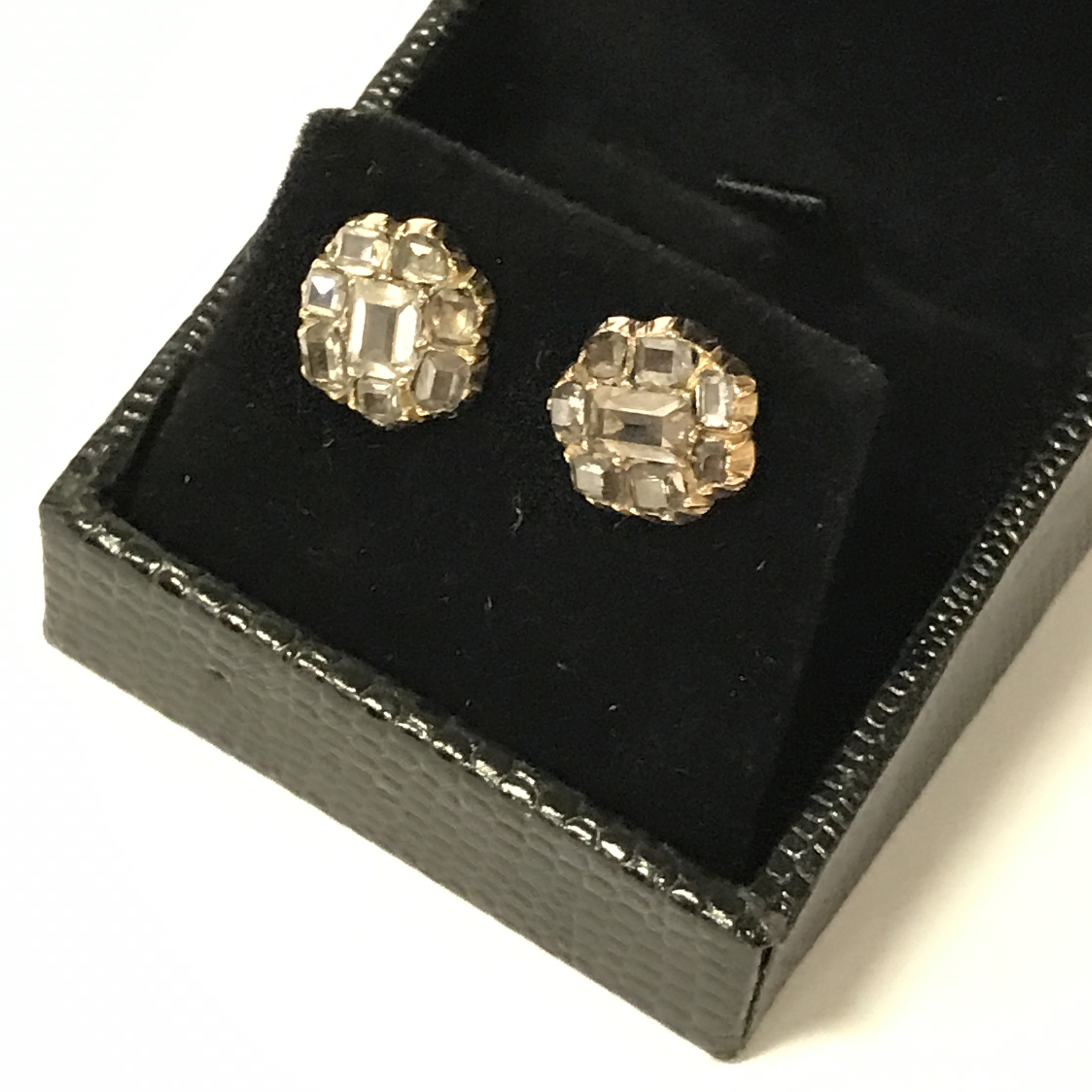 9CT YELLOW GOLD & DIAMOND EARRINGS