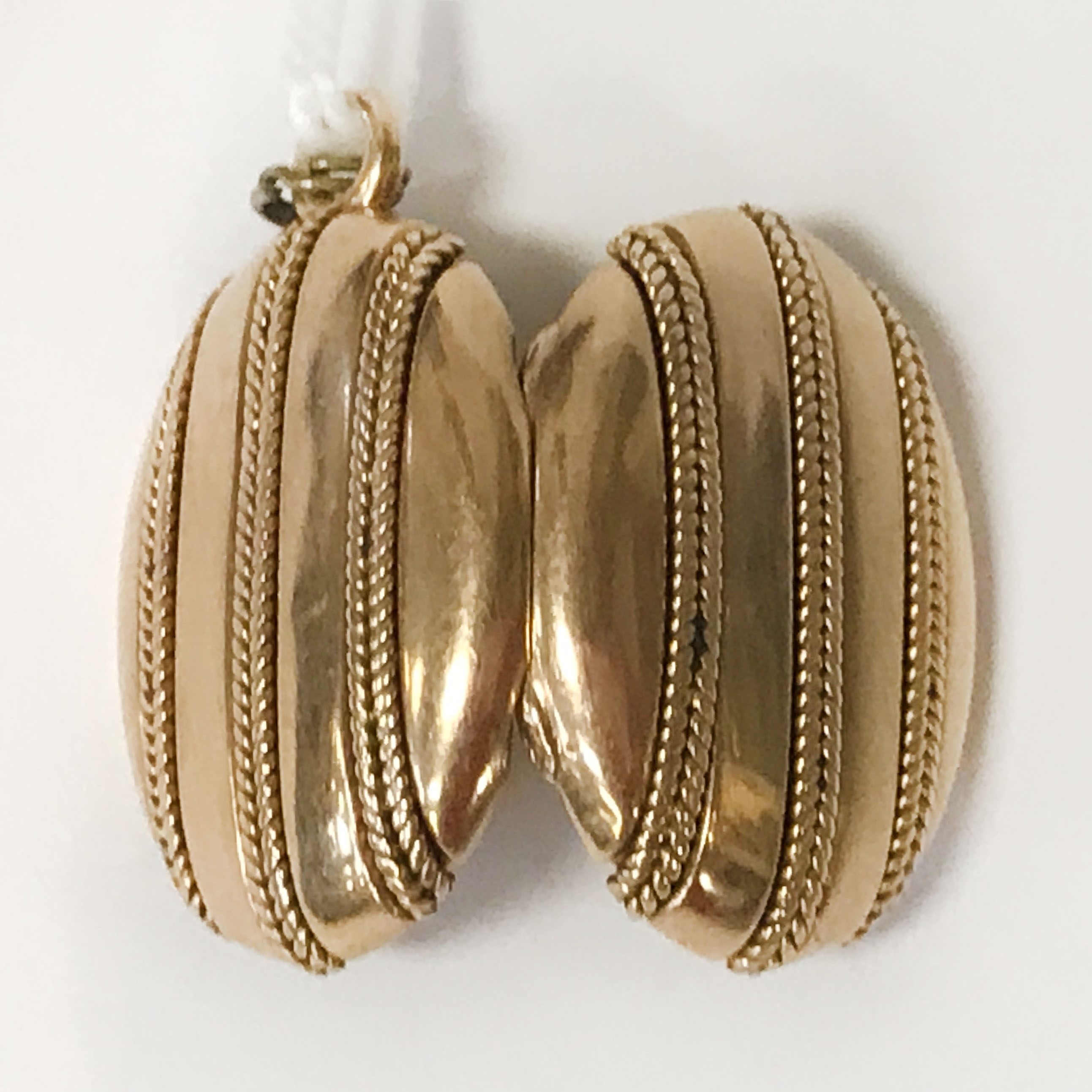 HIGH CARAT GOLD LOCKET - POSSIBLY 18CT - 10.5 grams - Image 2 of 3