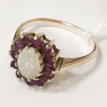 9 CT. GOLD GARNET OPAL RING - SIZE K