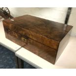 VICTORIAN WALNUT VENEER WRITING SLOPE IN VERY GOOD CONDITION THROUGHOUT - 41 CMS X 24 CMS X 14 CMS