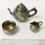 MID VICTORIAN 3 PIECE HM SILVER TEASET - APPROX 20 OZS
