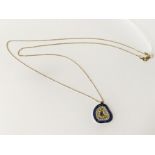 14CT GOLD PENDANT & CHAIN