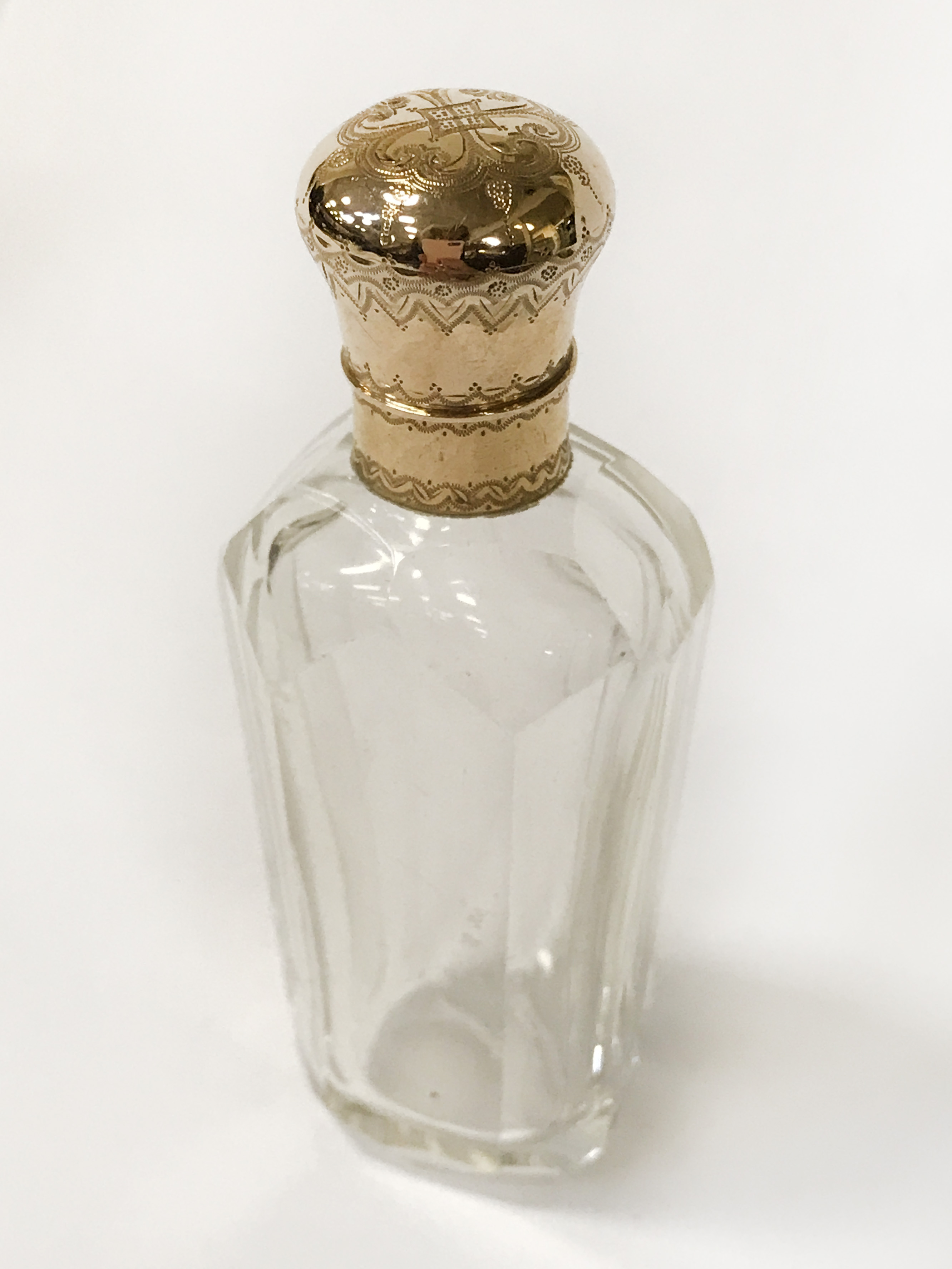 18CT GOLD TOP SCENT BOTTLE - 10 CMS HEIGHT