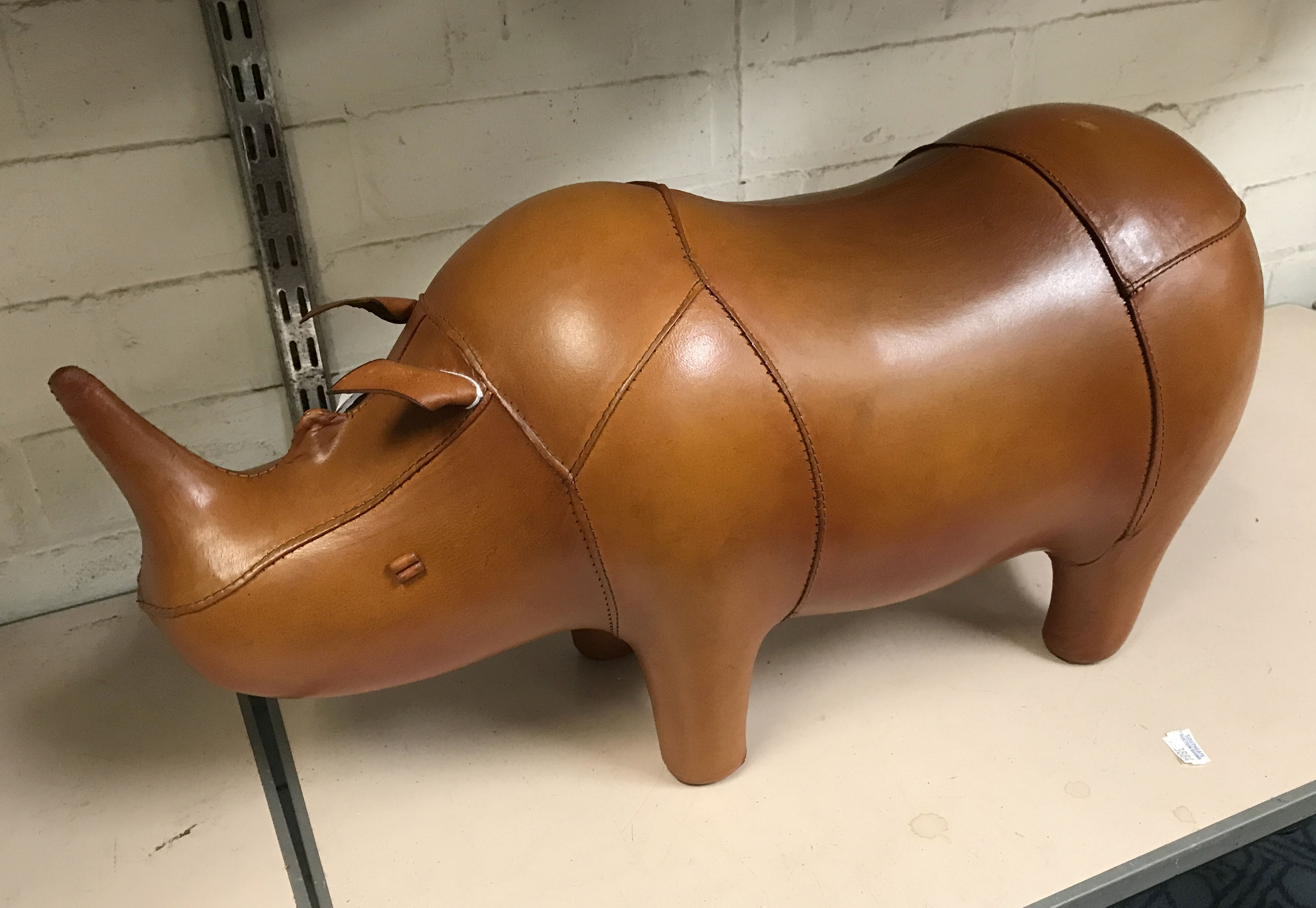 TAN LEATHER RHINO