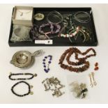 QTY SILVER JEWELLERY & OTHER GEMSTONE JEWELLERY