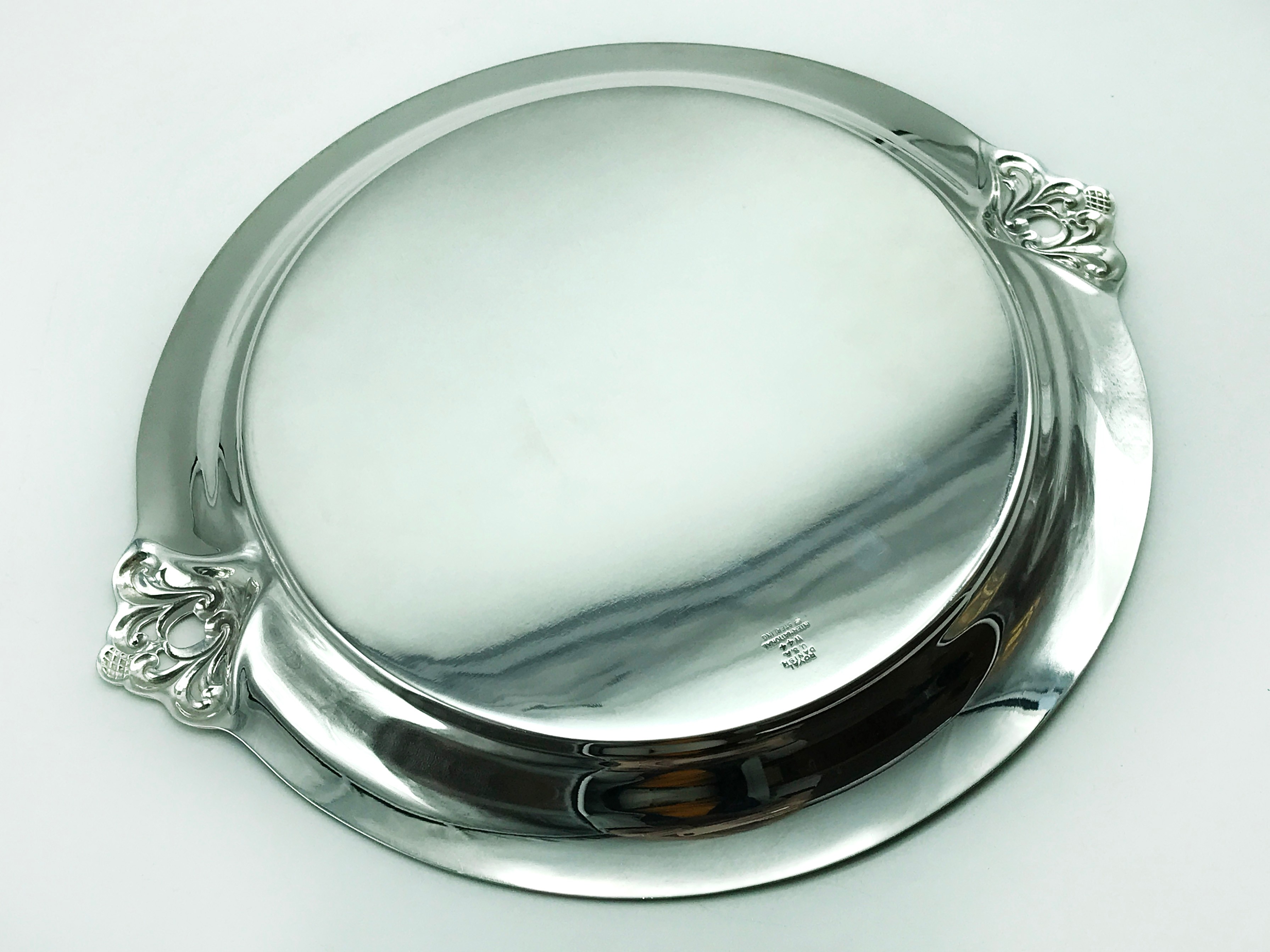 INTERNATIONAL ROYAL DANISH ROUND W44 STERLING SILVER TRAY - Image 3 of 6