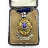 THE WORSHIPFUL COMPANY OF BASKETMAKERS HALLMARKED SILVER JEWEL / MEDAL