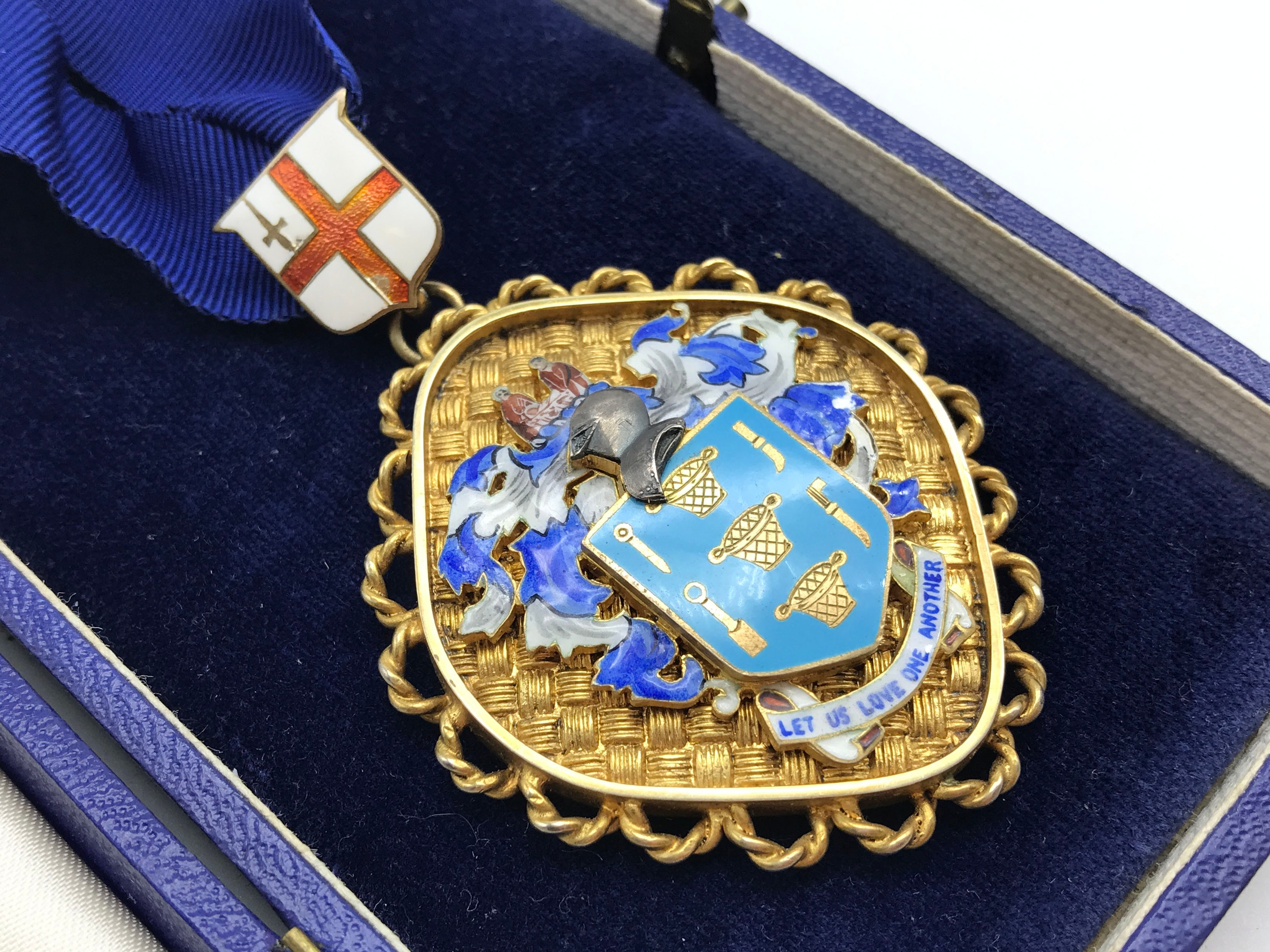 THE WORSHIPFUL COMPANY OF BASKETMAKERS HALLMARKED SILVER JEWEL / MEDAL WITH COLLAR - Image 2 of 5