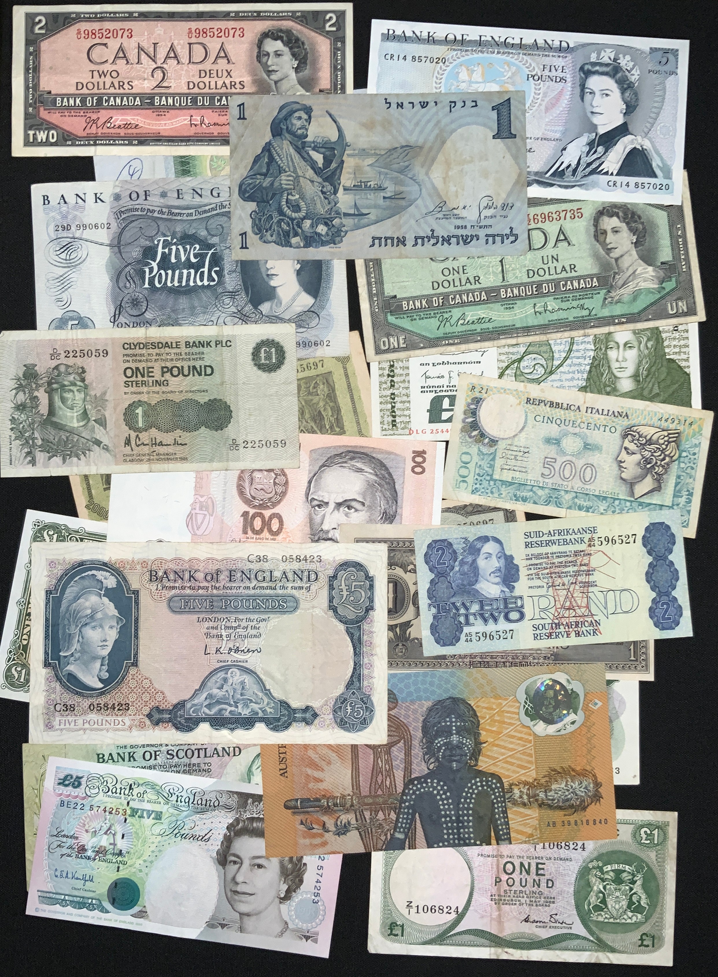 SELECTION OF VARIOUS BANKNOTES