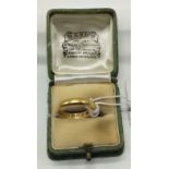 22CT GOLD BAND RING - SIZE L - 6 GRAMS