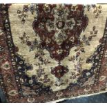 CENTRAL PERSIAN SAROUK RUG 200CM X 135CM