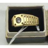 18CT GOLD & CENTRE DIAMOND RING - SIZE P