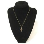 9CT GOLD GOLD CROSS ON CHAIN