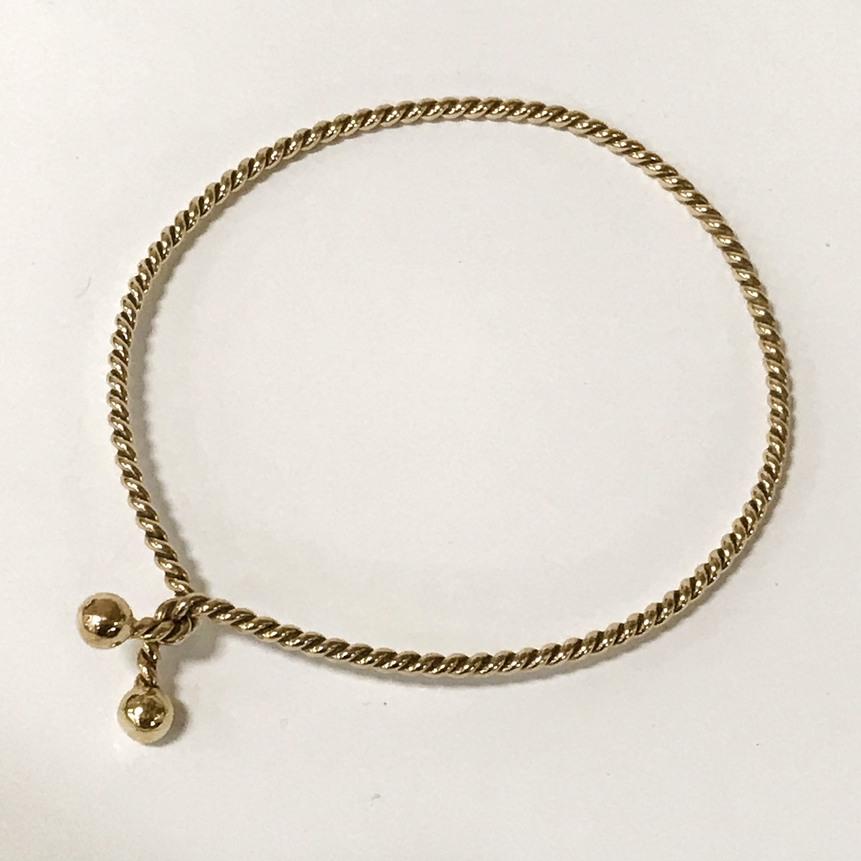 9CT VICTORIAN TWIST BANGLE - 7.4 GRAMS