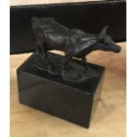 BRONZE BULL ON MARBLE BASE - 15CMS (H)