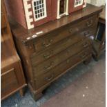 ANTIQUE BACHELORS CHEST