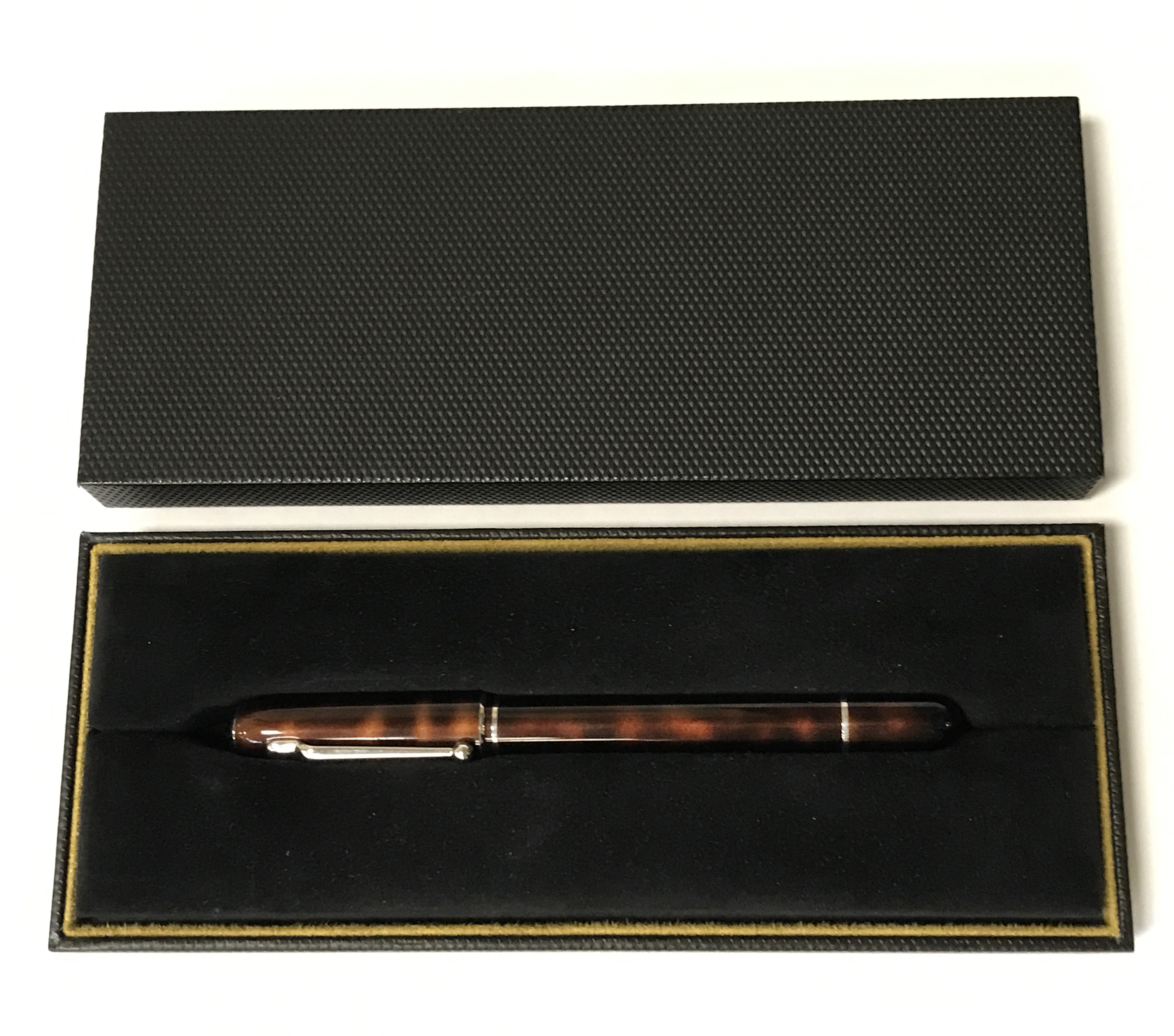 BOXED ROLLERBALL PEN - TORTOISESHELL STYLE