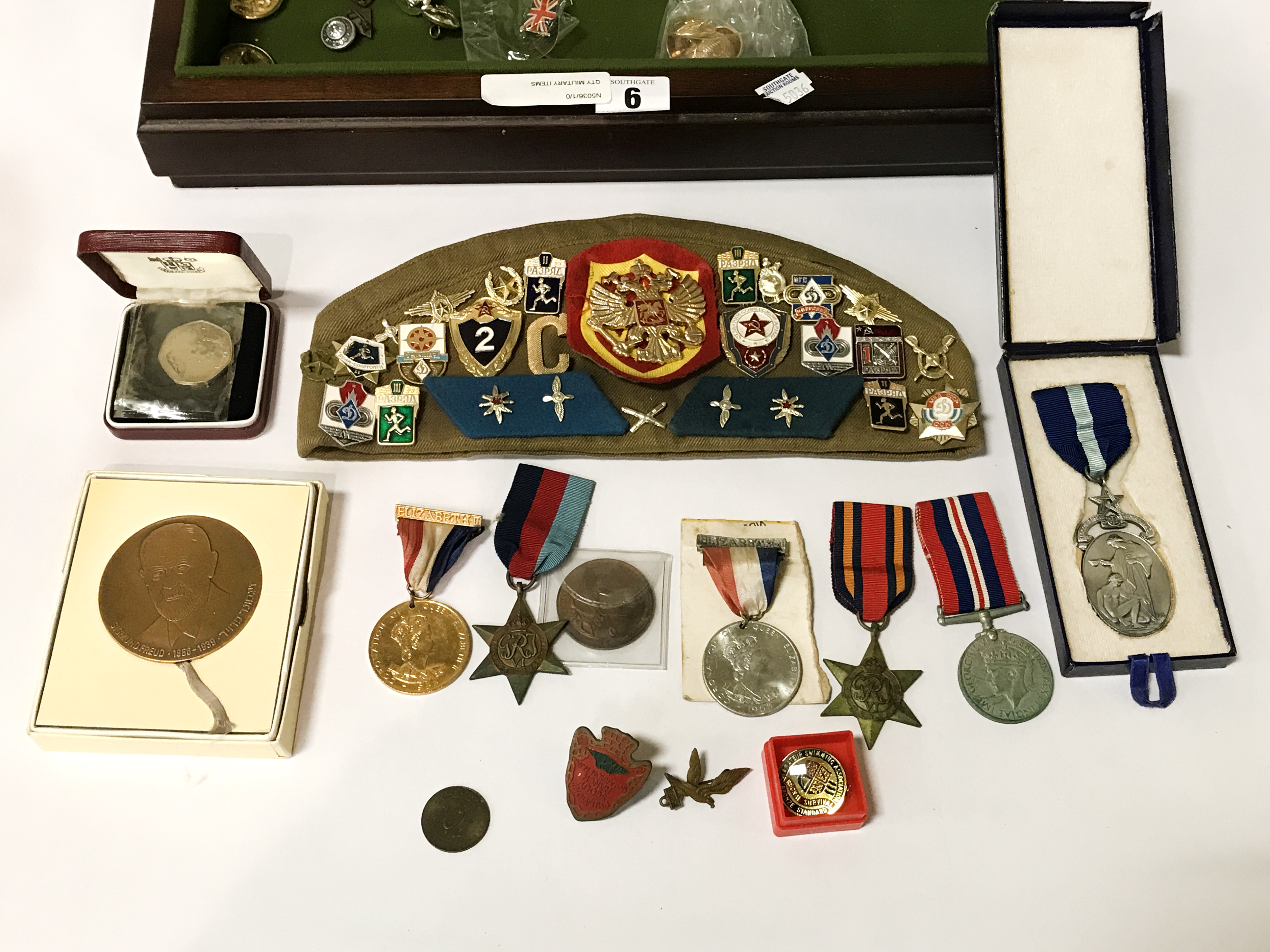 QTY MILITARY ITEMS - Image 2 of 4