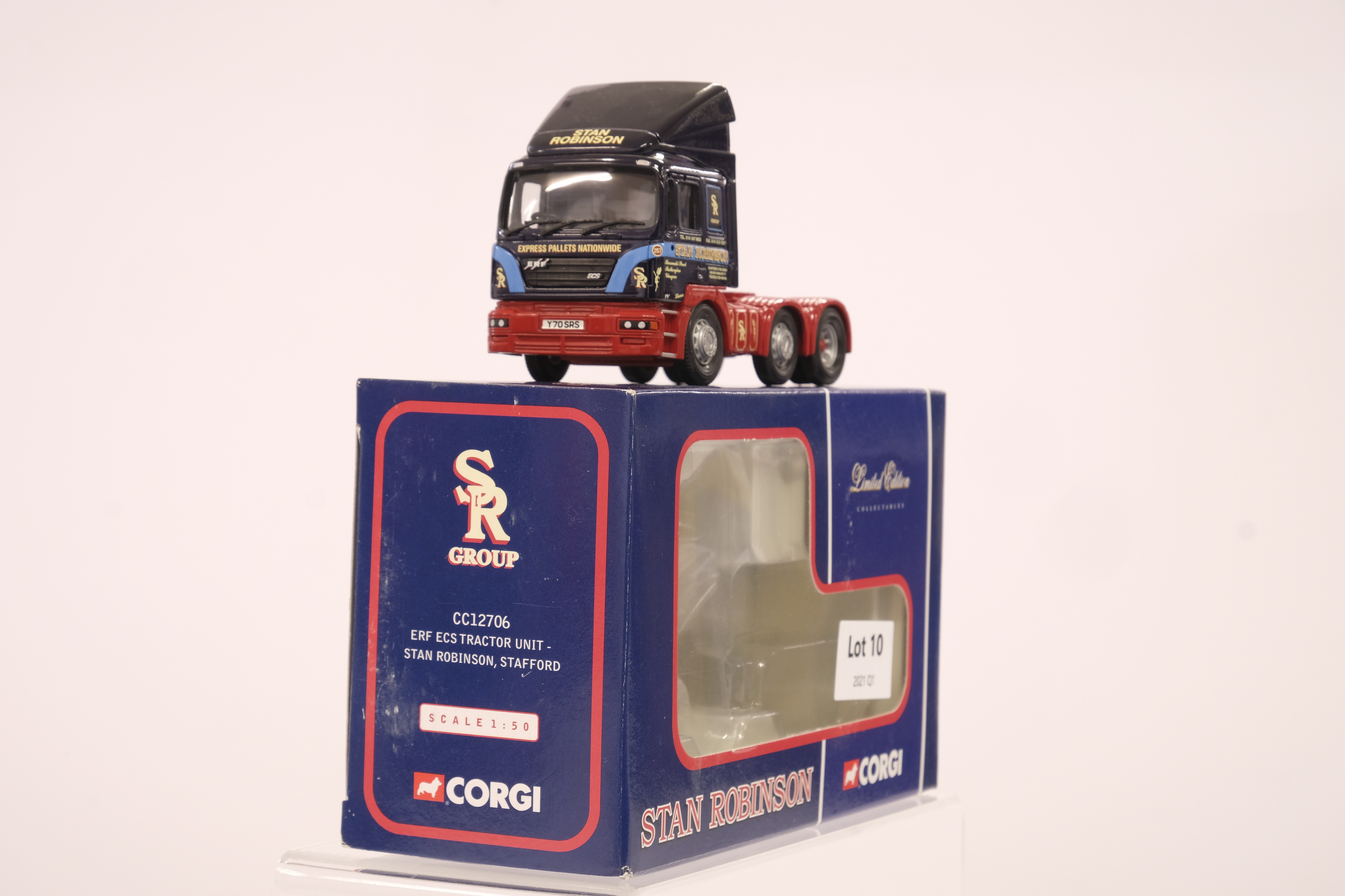 Corgi ERF ECS Tractor Unit - Stan Robinson - Image 2 of 5