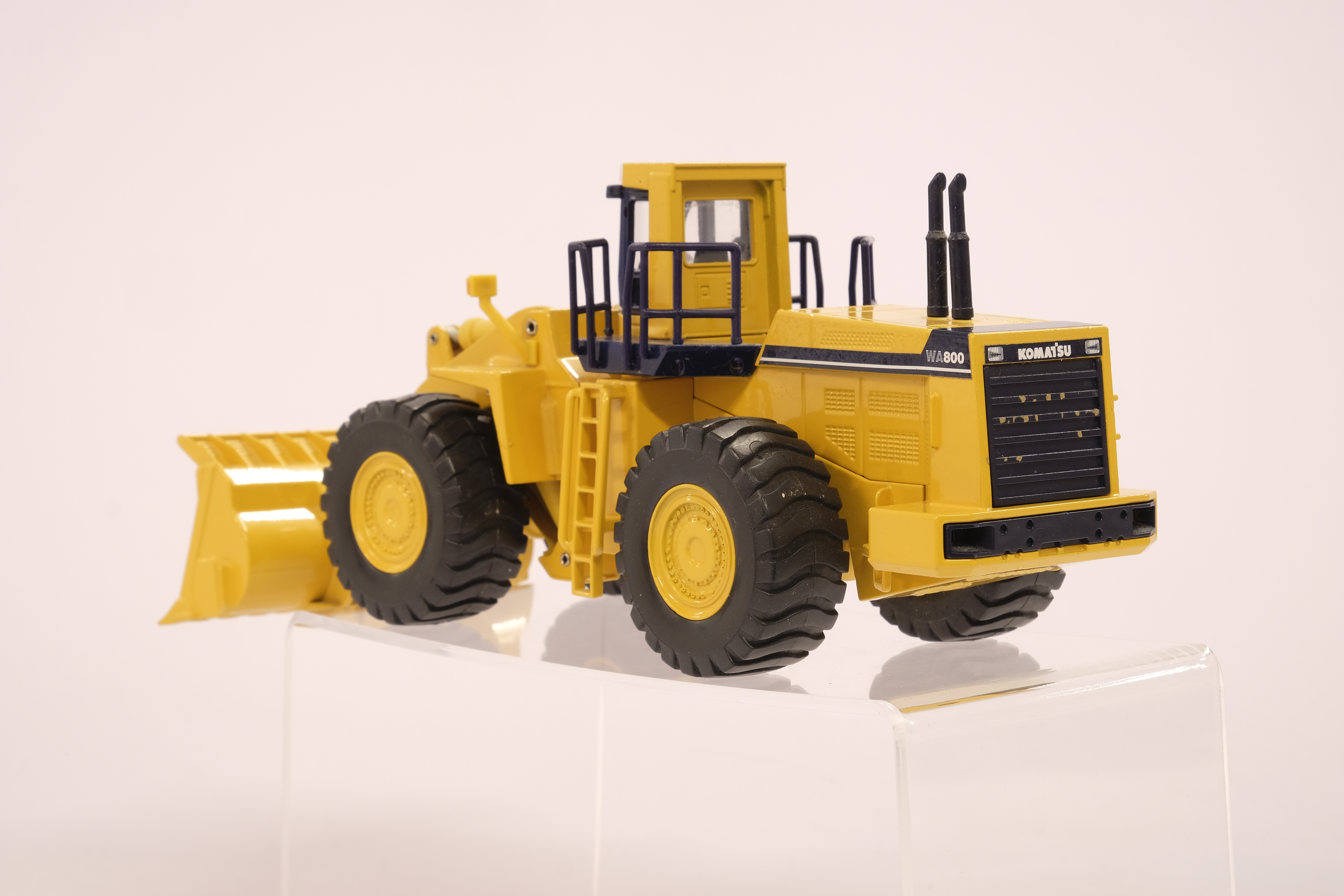 Joal Komatsu WA800 Front Loader - Image 6 of 6