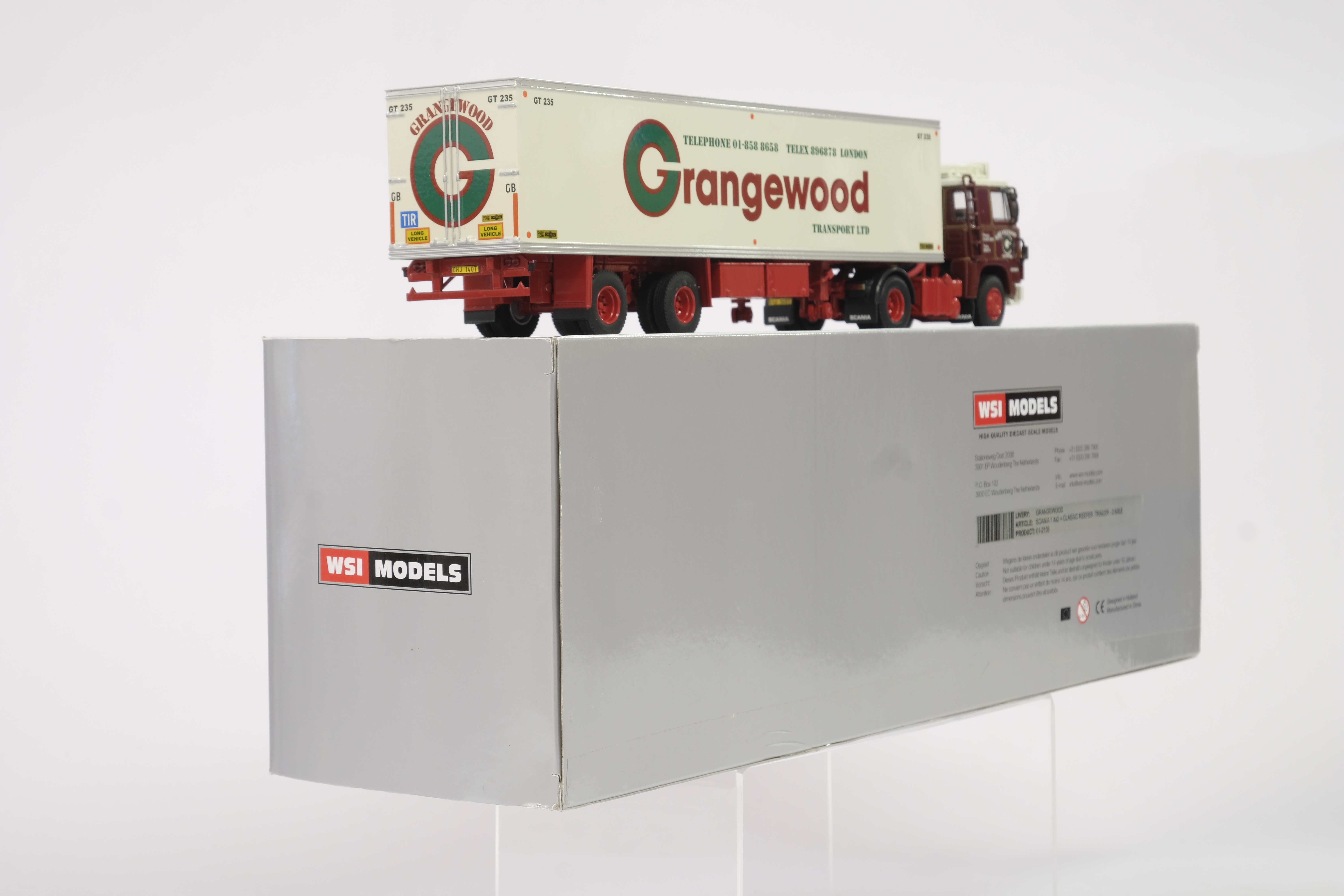 WSI Scania 1 4x2 + 2 Axle Classic Reefer Trailer - Grangewood - Image 3 of 4