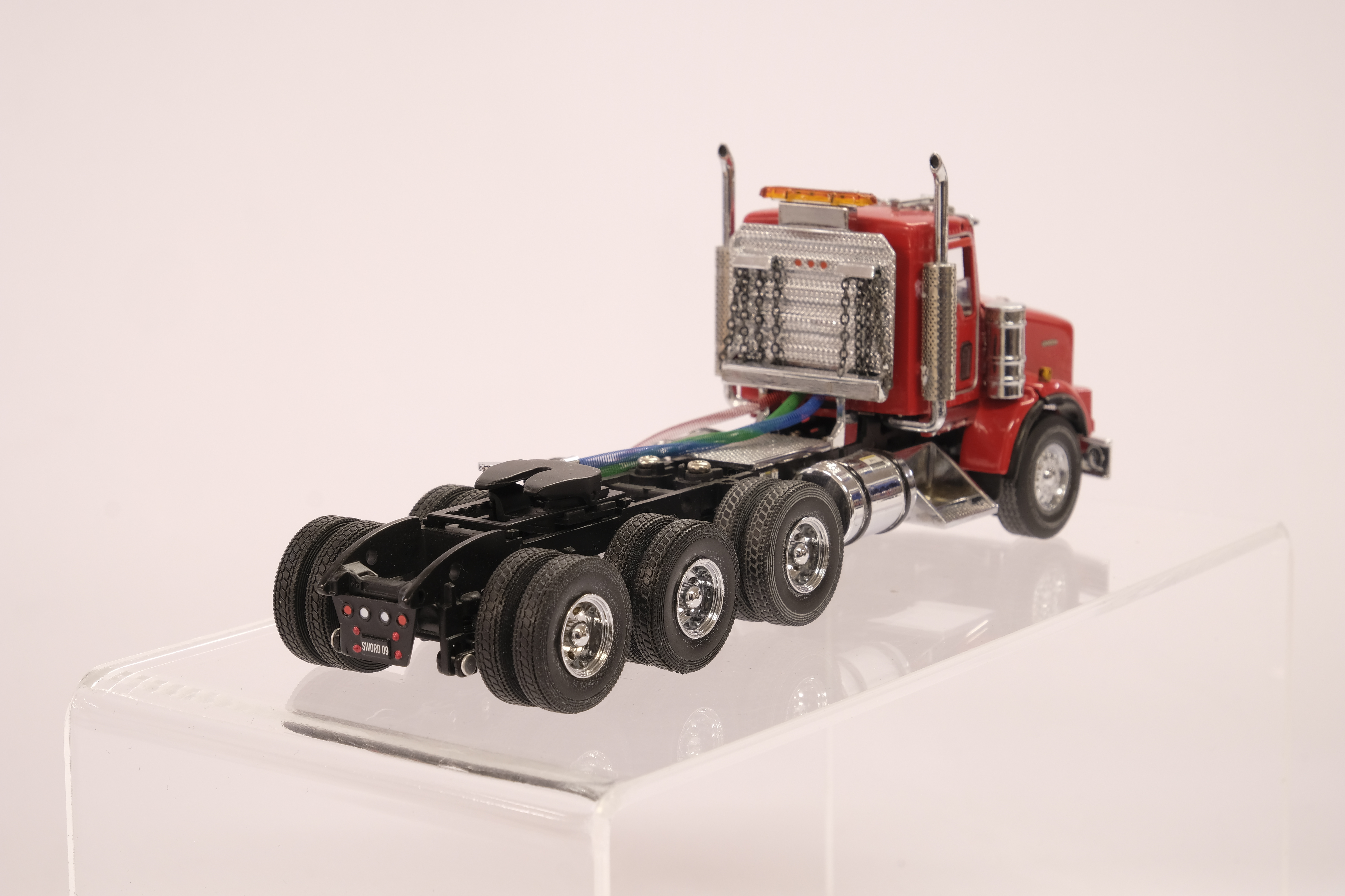 Sword Kenworth T800W 4 Axle Day Cab and Rogers Lowboy With Flip Axle - Red - Image 5 of 8