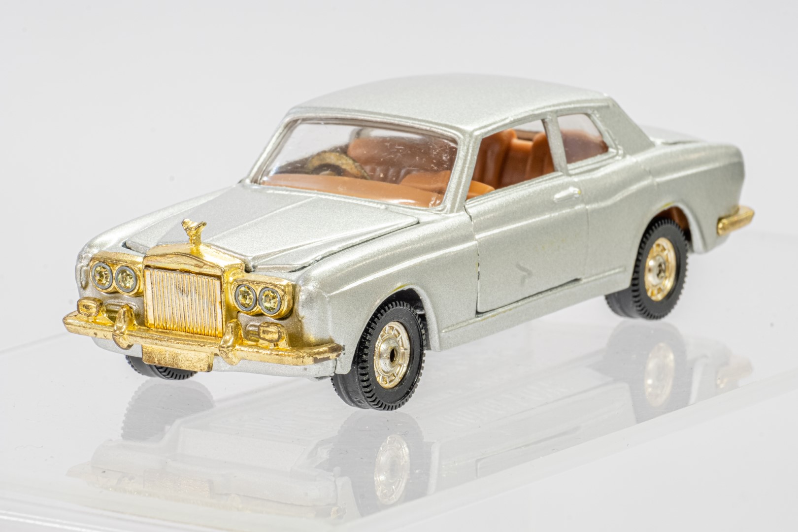 Corgi Rolls-Royce Silver Shadow - Original Box - Image 4 of 7