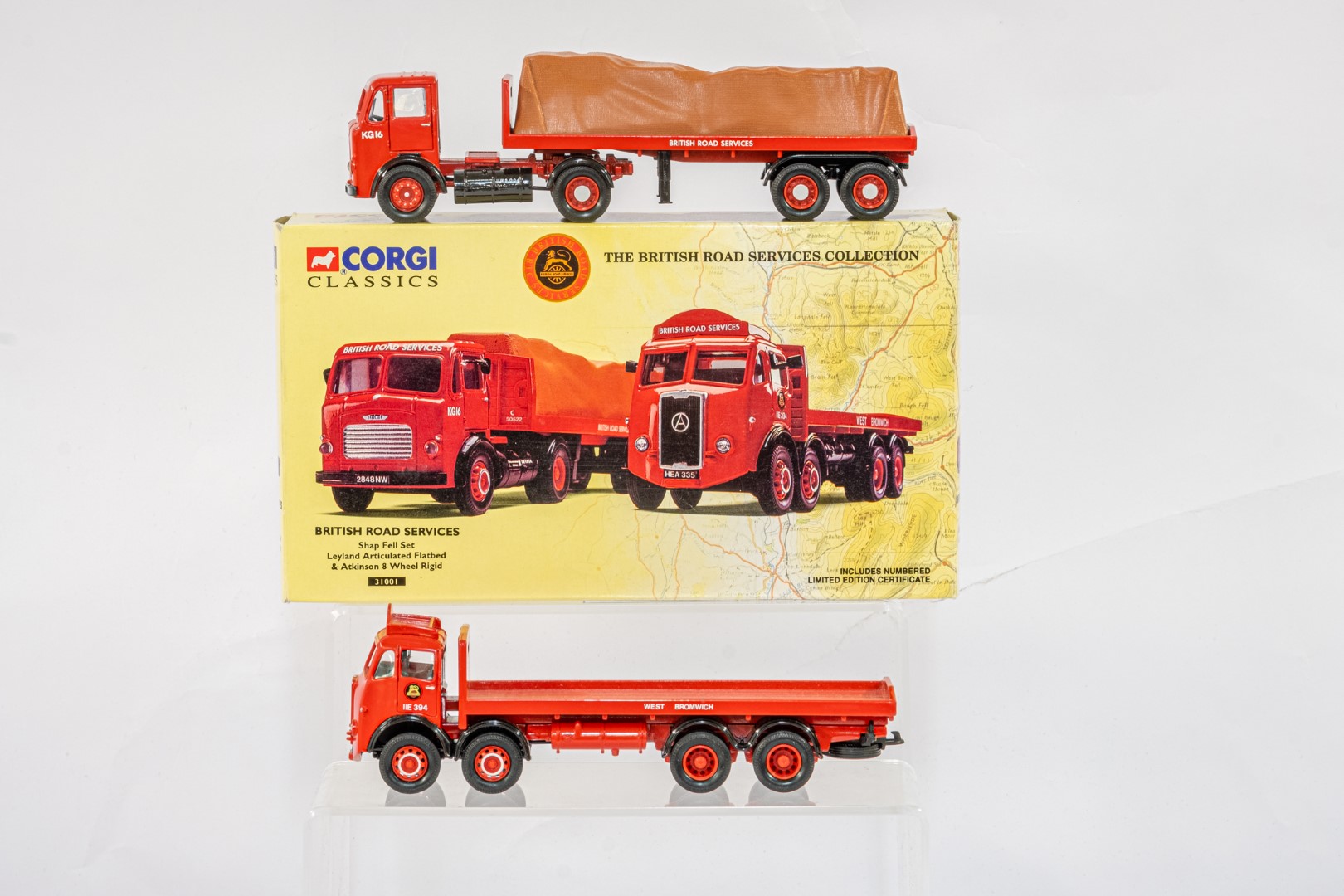 Corgi Leyland Artic Platform Lorry - Smiths Of Eccles / Leyland Articulated Flatbed & Atlinson 8 Whe - Image 2 of 5