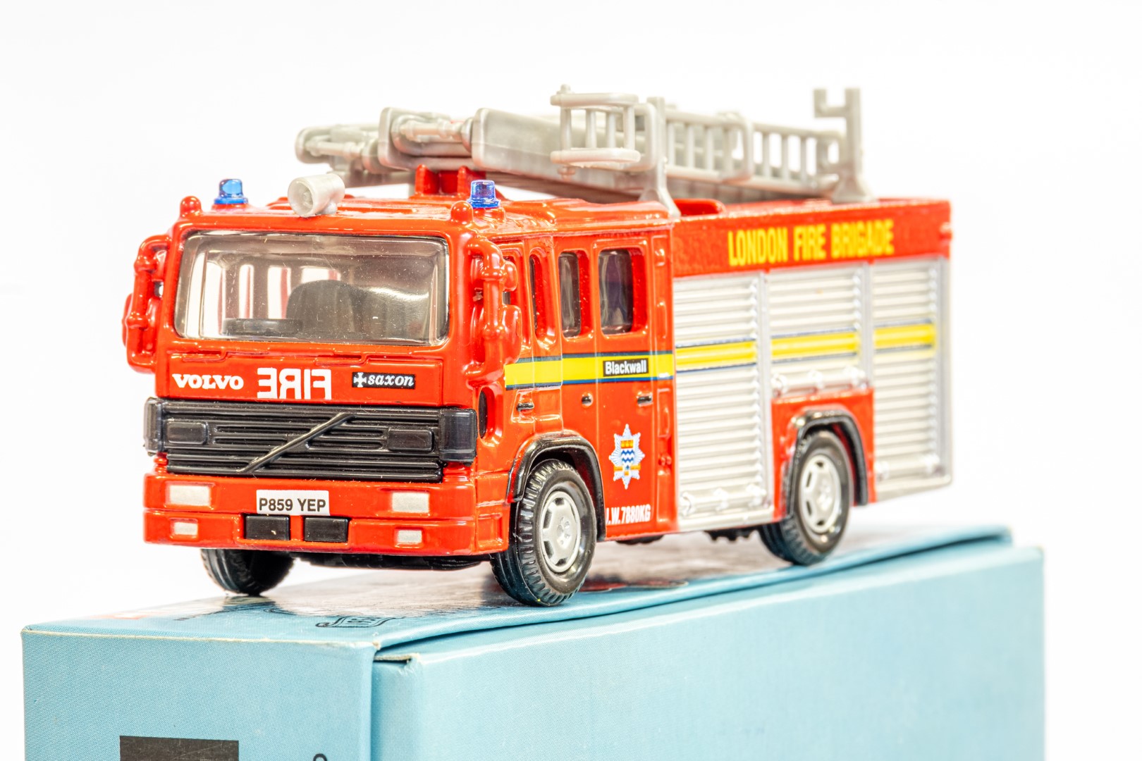 Lledo Volvo Fire Engine - Londons Burning TV Show - In Wrong Box - Image 4 of 7