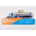 Tekno Scania T164L - V8 480 Torpedo Silo Trailer - Van Bentum - Cert No 821