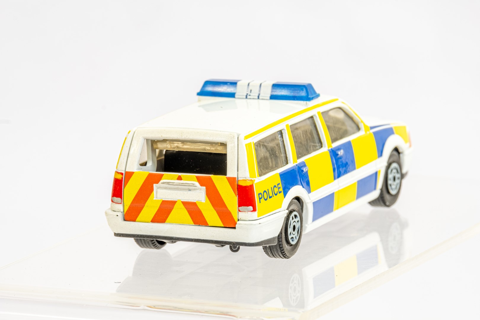4 x Assorted Unboxed Police Vehicles - Image 7 of 9