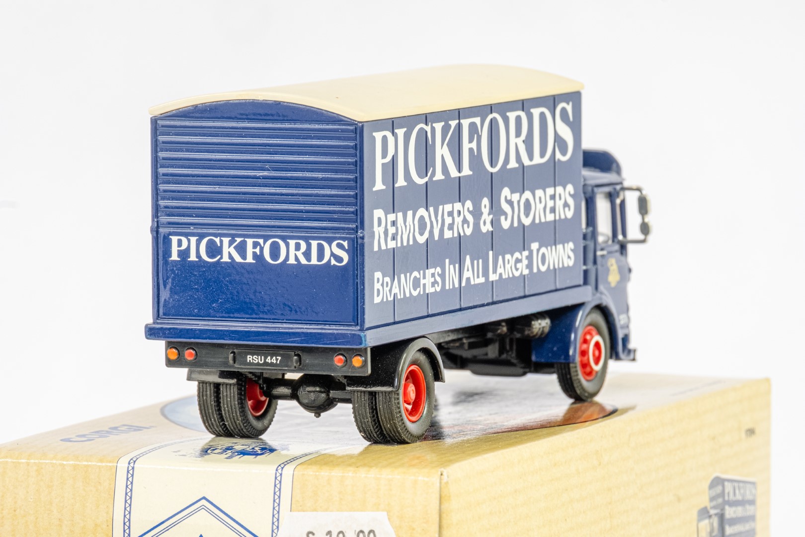 Corgi AEC Truck - Pickfords - Image 3 of 3