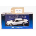 Autoart Jaguar XJR White