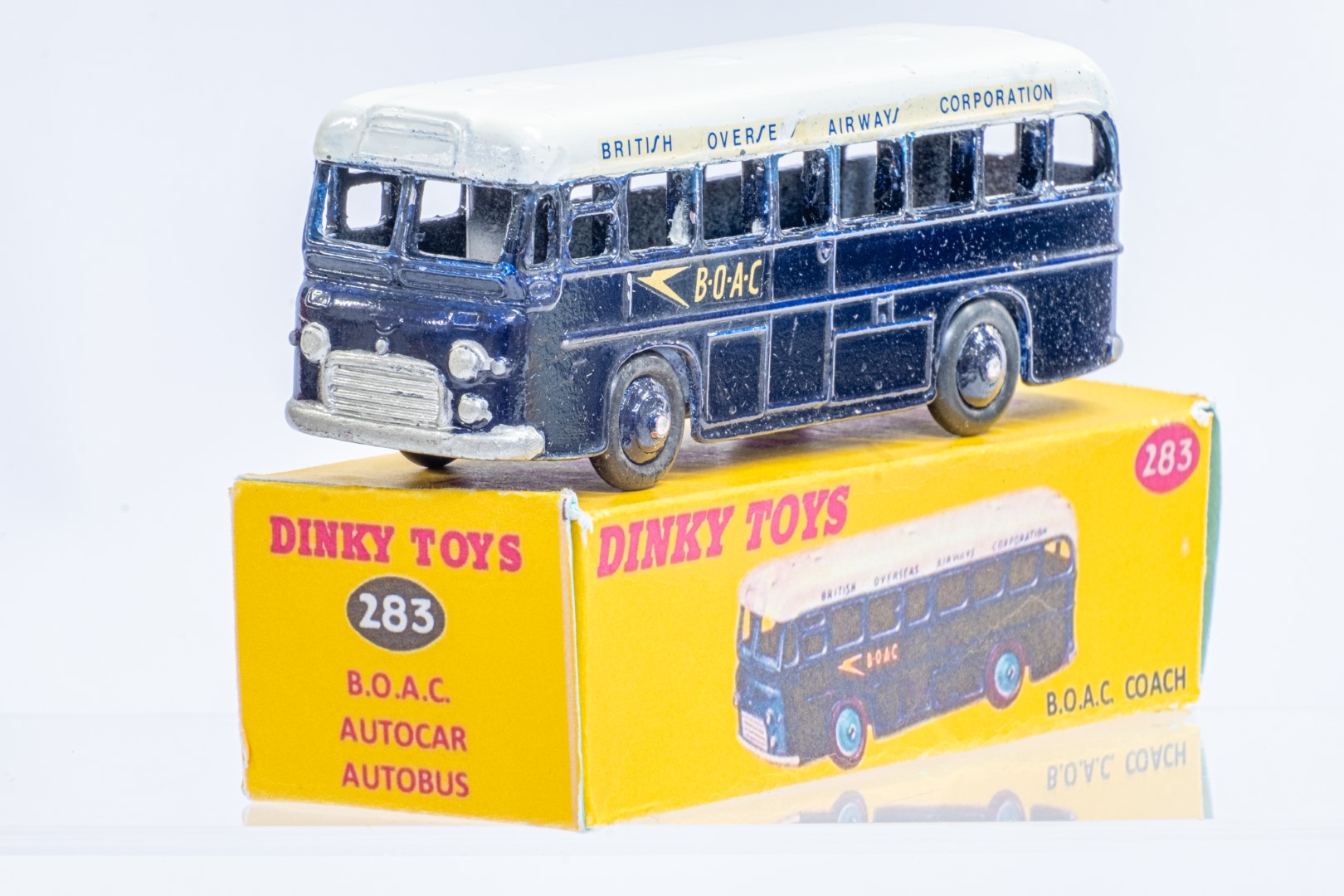 Dinky Single Decker Bus - B.O.A.C. - Code 3 & Reproduction Box - Image 2 of 7