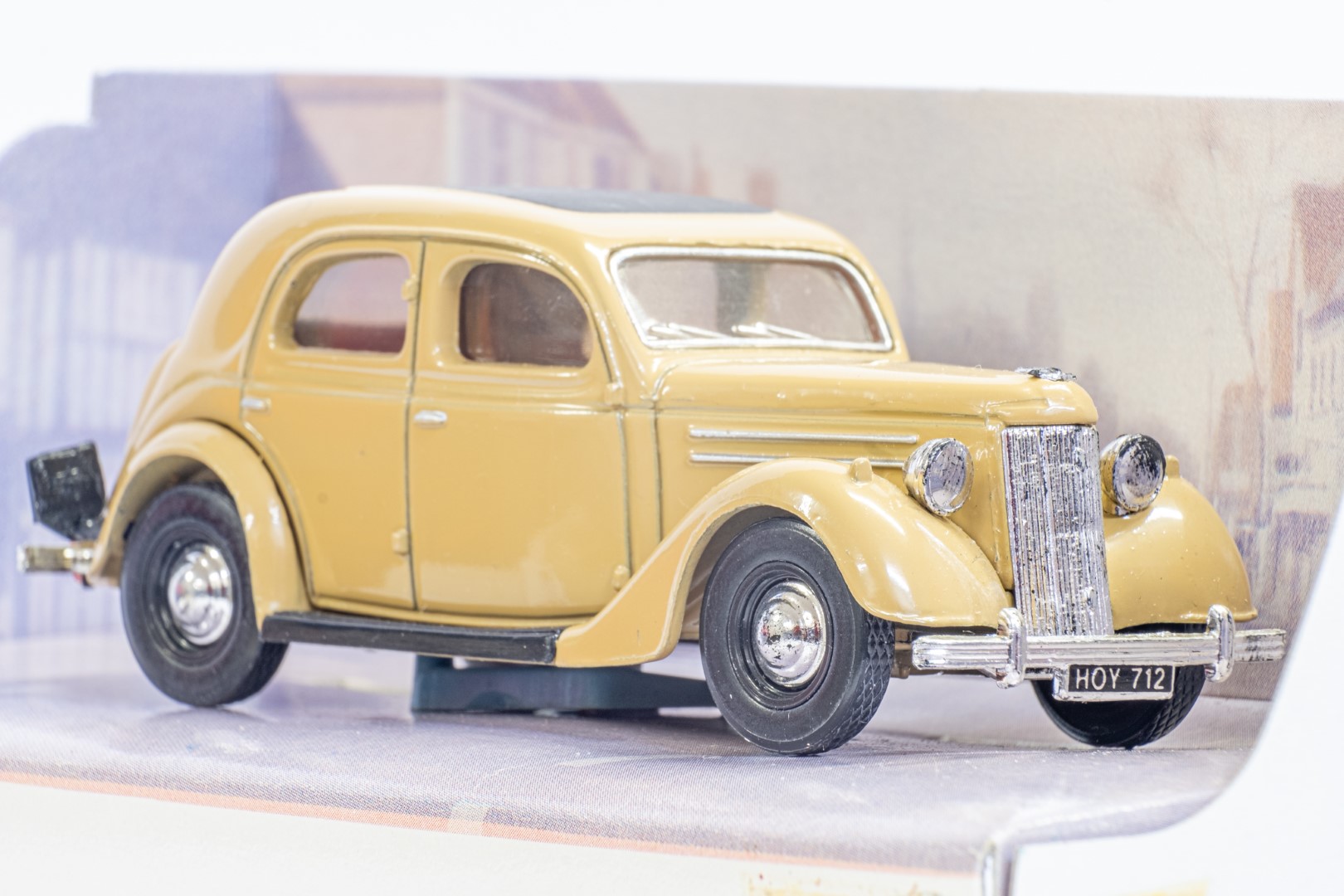 Dinky 1950 Ford V8 Pilot - Image 5 of 6