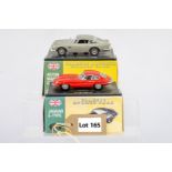 Atlas 1 x 4656101 Aston Martin DBS & 1 x 4656102 Jaguar E Type